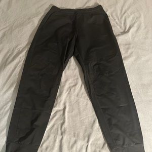 Uniqlo Black Ultra Stretch Active Jogger Pants Mens L